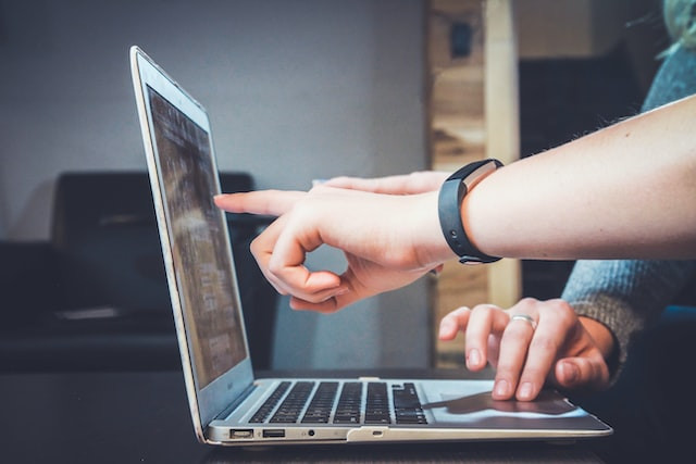 How to's or tips on choosing a digital agency for your business. - PopOut Jakarta
