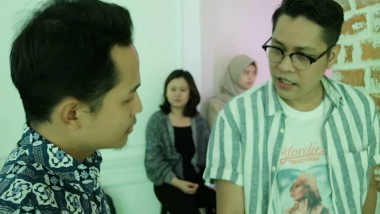 Company Profile Video Production Service Jakarta PT ZEF Energi Company Profile Video Shooting Photo - 3