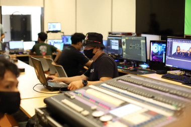 Commercial Video Production Service Jakarta Virtual Event Family Gathering Bank Syariah Mandiri 2020 Photo - 12